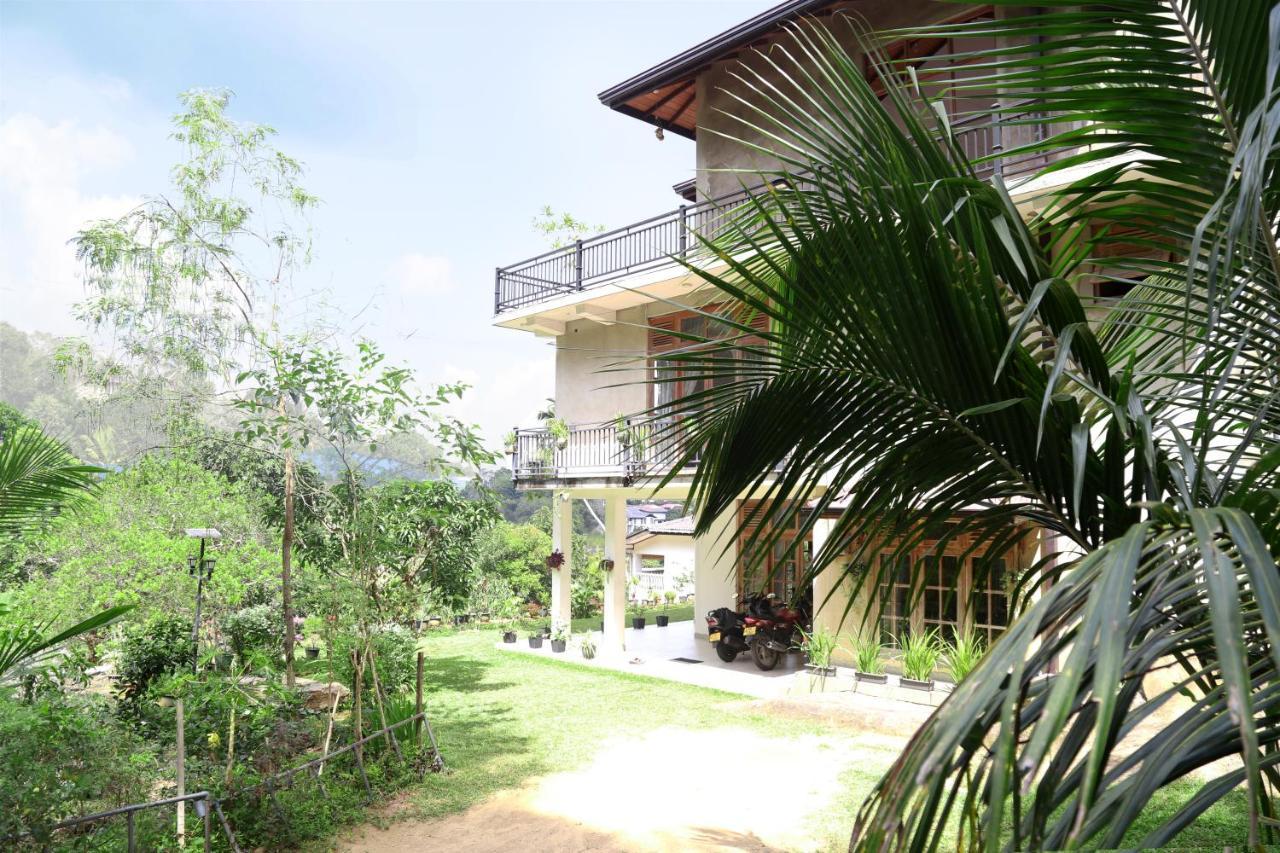 Chathu Holiday Home Kandy Luaran gambar